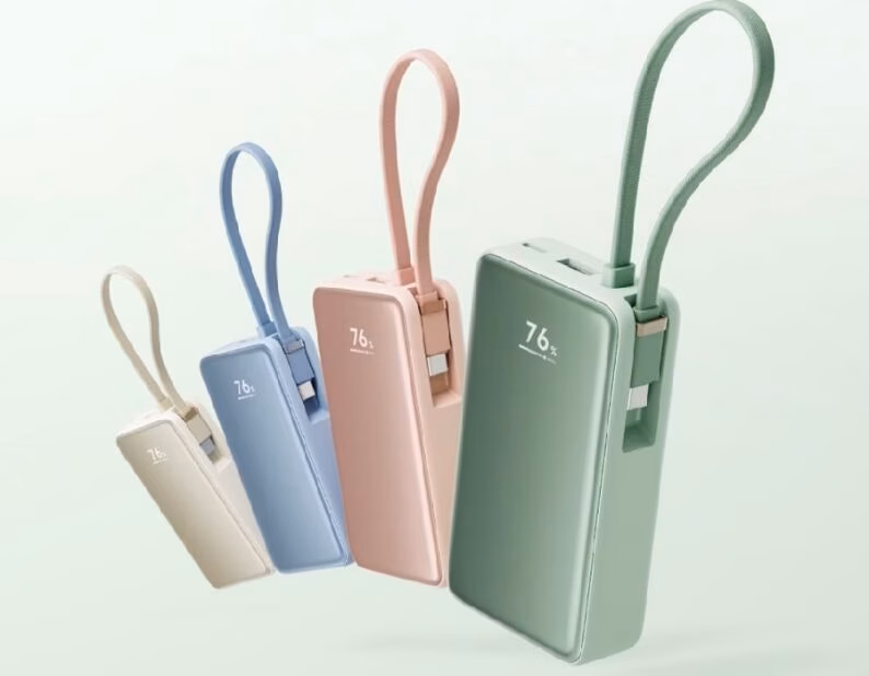Xiaomi представил пауэрбанк на 10 000 мАч со встроенным кабелем и экраном 2 fi6swemg50ry2hs19ocuqaajt3za40gqnvh8jcgj 1