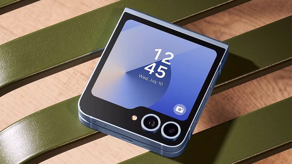 Galaxy Z Flip 7 получит увеличенный внешний экран, но с ограничениями One UI 5 galaxy z flip 6 img