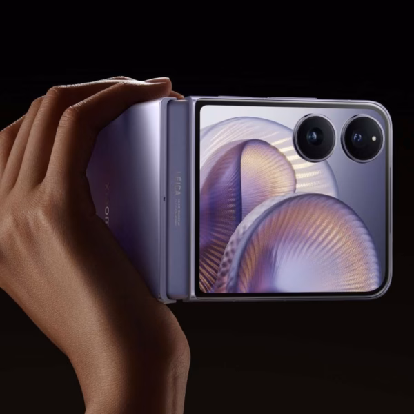 Xiaomi Mix Flip 2