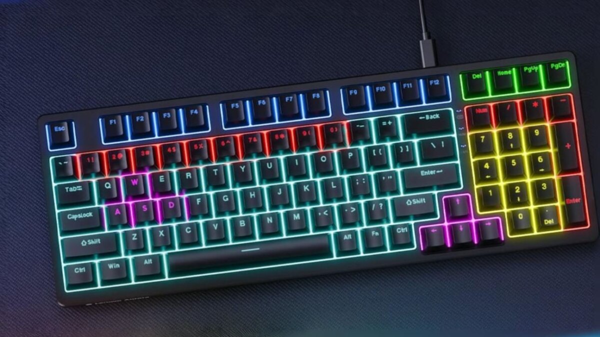 Lenovo представила механическую клавиатуру Aurora GK10 3 img 5346