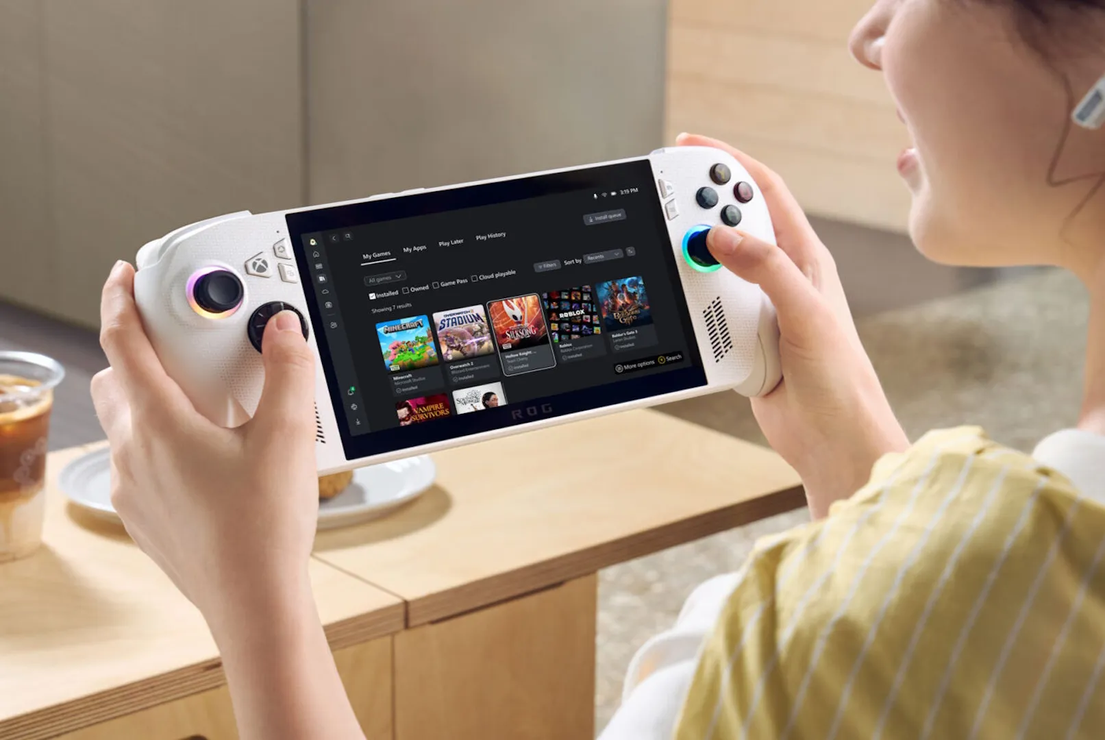 ASUS представила портативные игровые консоли ROG Xbox Ally и ROG Xbox Ally X 3 img 5381