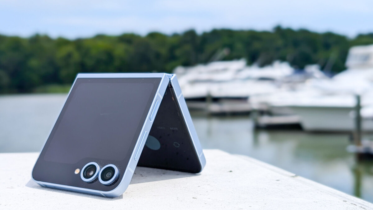 Samsung Galaxy Z Flip 7