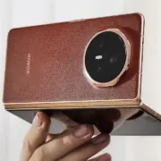Honor Magic V5