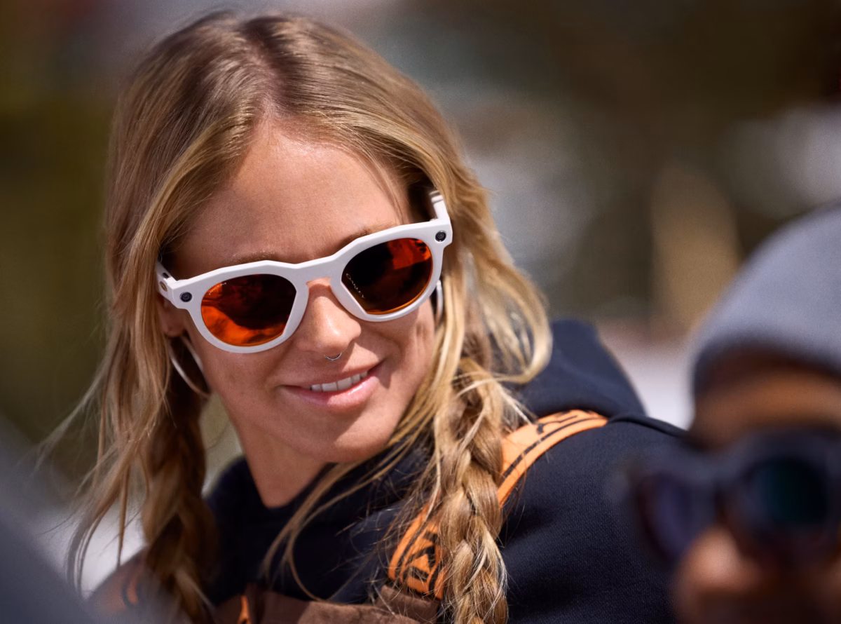 Meta* и Oakley представили новые умные очки 3 oakley