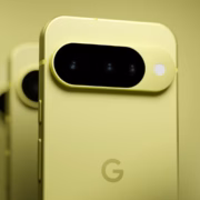 Google Pixel 10