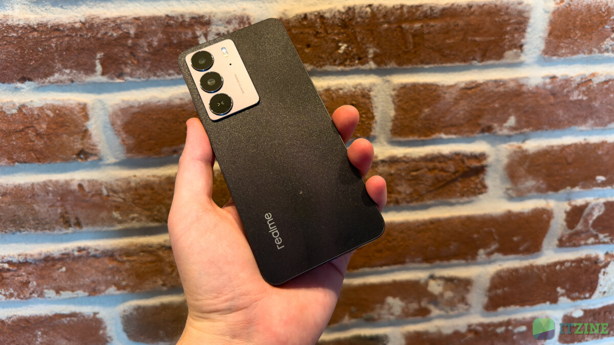 Обзор Realme C75: недорогой «народный» смартфон с защитой как у флагманов 57 realme c75 itzine.ru 18