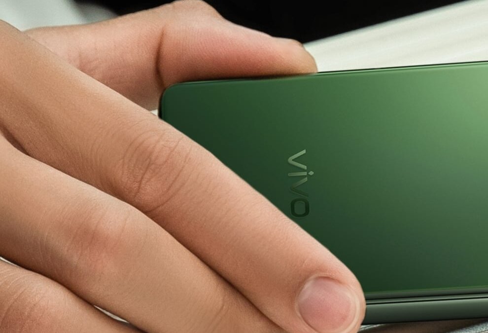 Складной смартфон vivo X Fold5 может стать частью экосистемы Apple