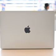 64333 134067 15 inch macbook air top xl
