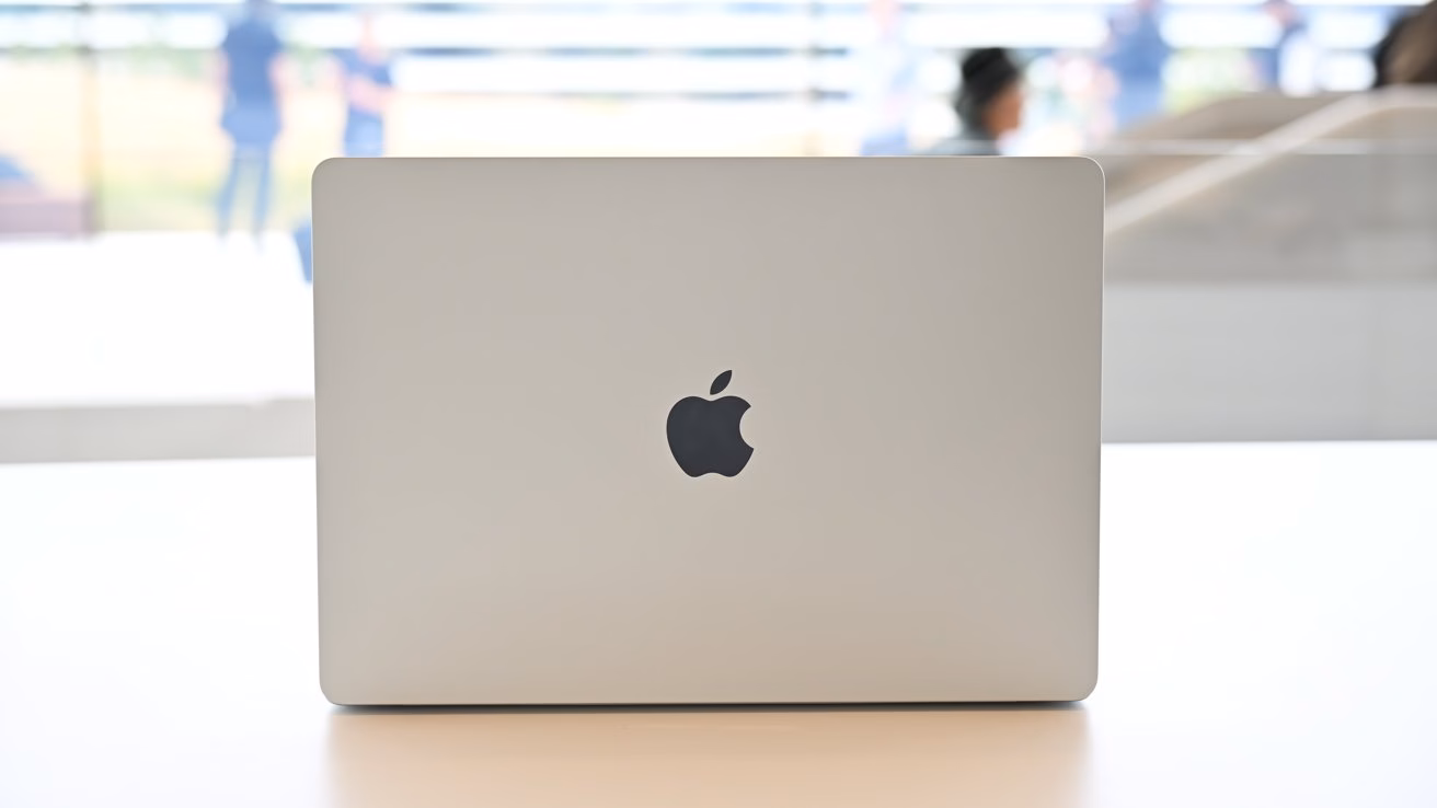64333 134067 15 inch macbook air top