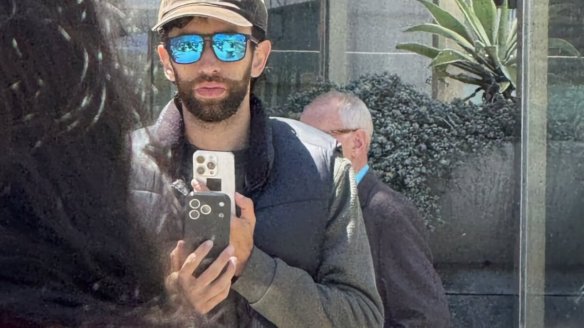 Прототип iPhone 17 заметили на улицах Сан-Франциско 4 64521 134401 img 2440 xl