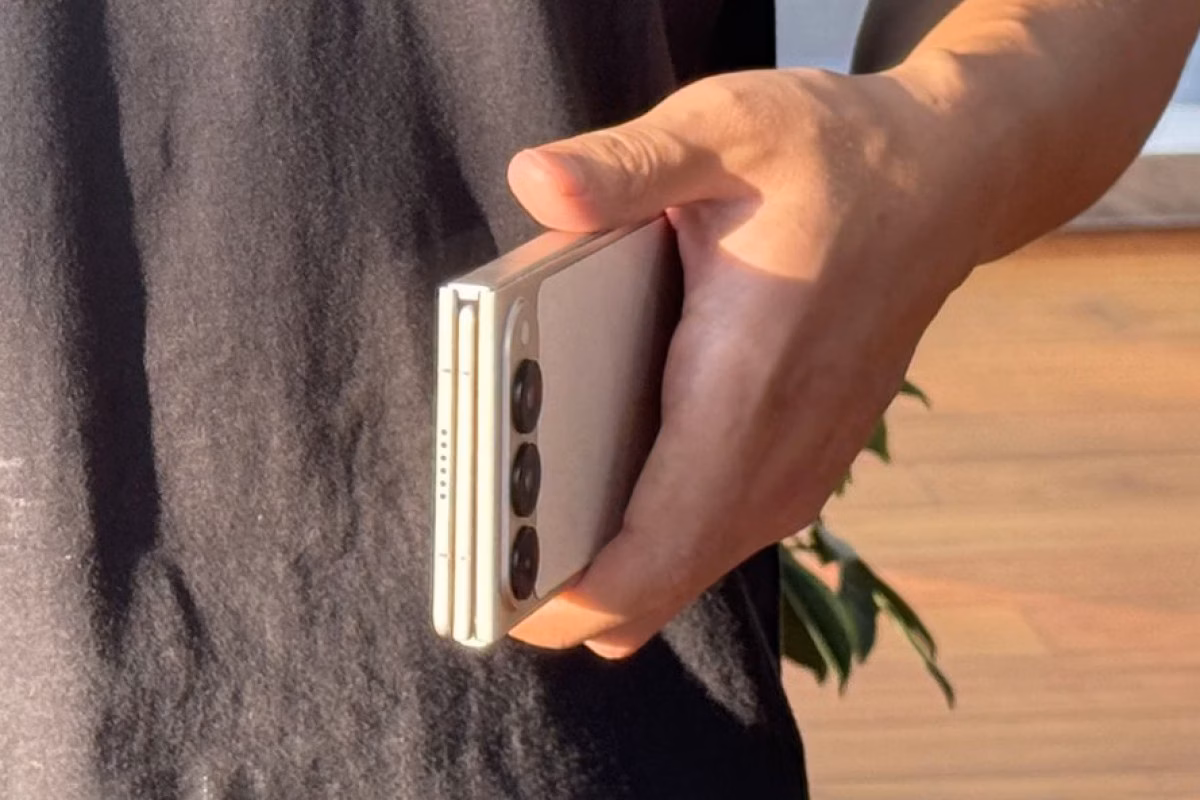 Слух: Tecno скоро анонсирует Phantom Ultimate G Fold 11 Tecno