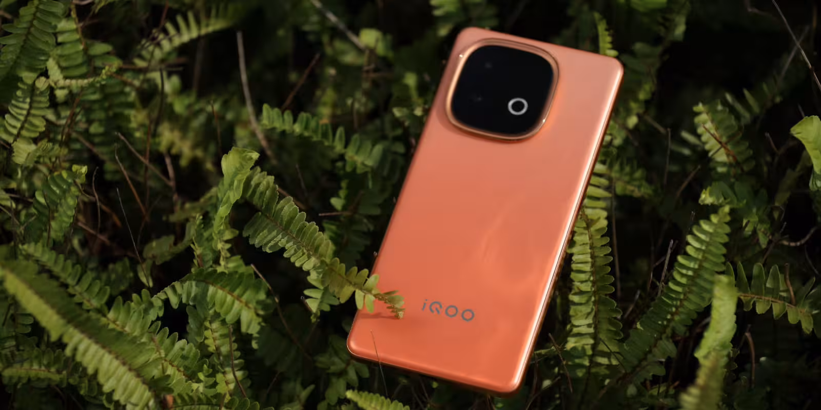 Раскрыты характеристики смартфона iQOO Z10 Turbo Pro+ до анонса 2 iqoo z10 turbo pro vozglavit semejstvo i udivit batareej picture2 0
