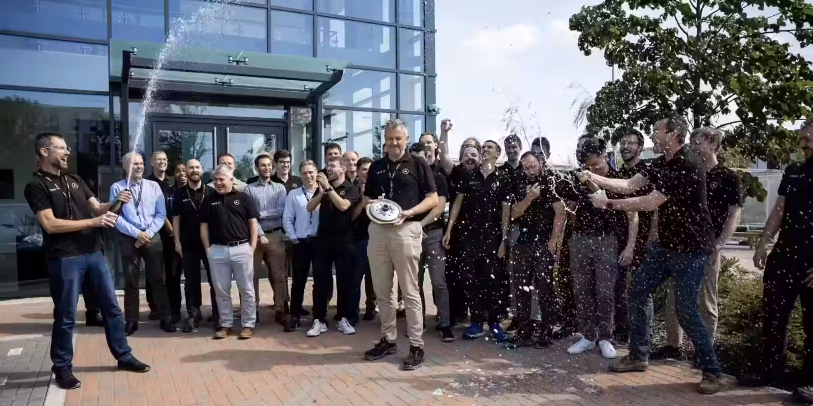 qirtlmchx6gkp6mu1yinbzgbbe1e 1