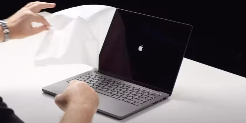 Apple готовится к масштабному обновлению линейки MacBook Pro 2 img 0794