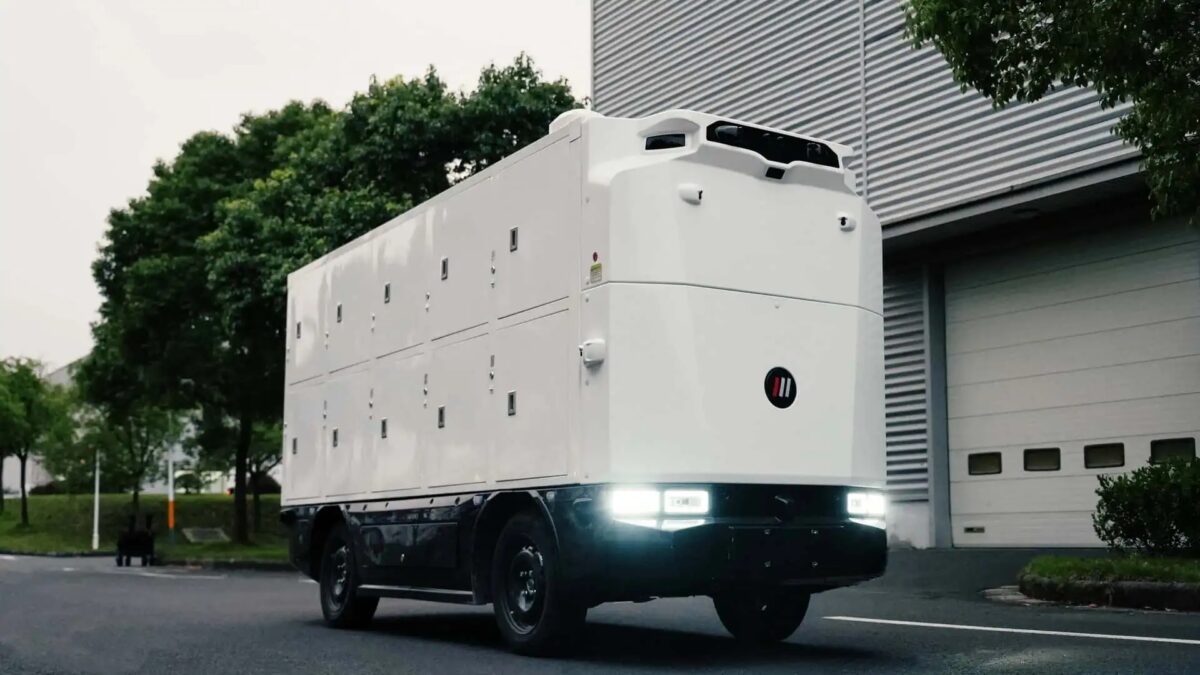 Робот-доставщик Robomart обещает доставку за $3 без чаевых и наценок 5 robomart rm5 autonomous delivery robot