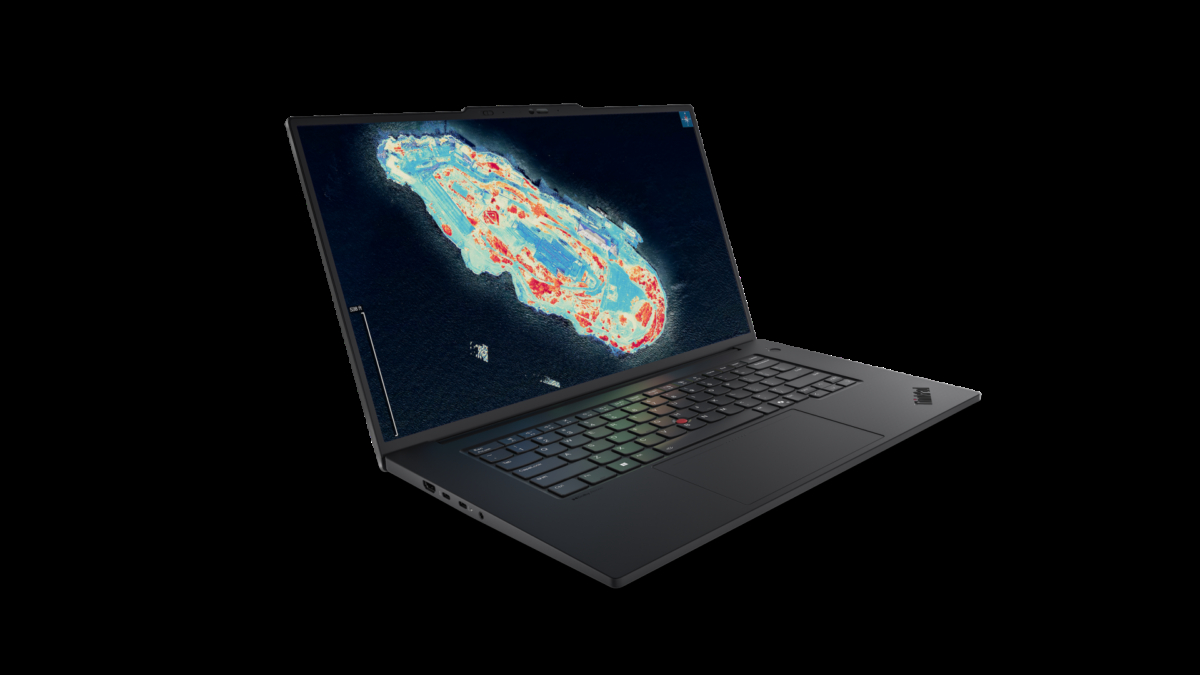 Ноутбук Lenovo ThinkPad P1 Gen 8 открыт сбоку