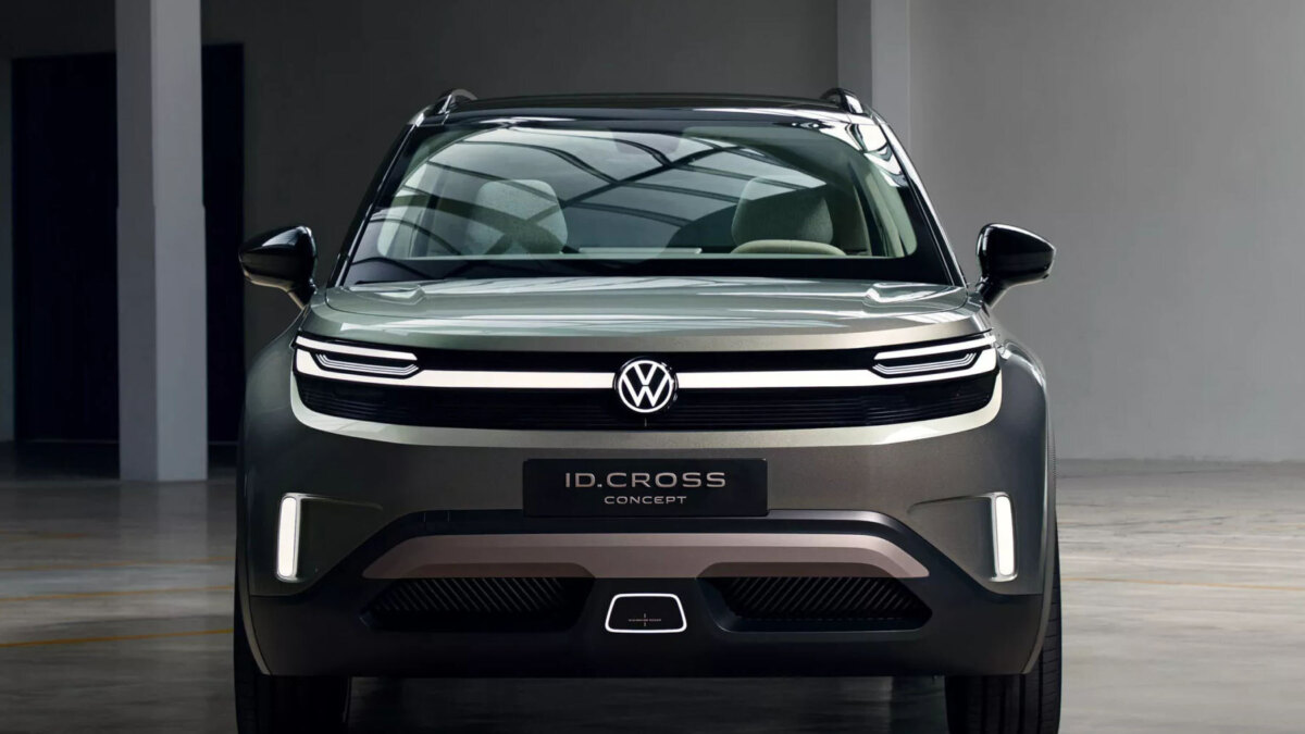Volkswagen показал недорогой электрокроссовер ID.Cross в Мюнхене 8 4376618