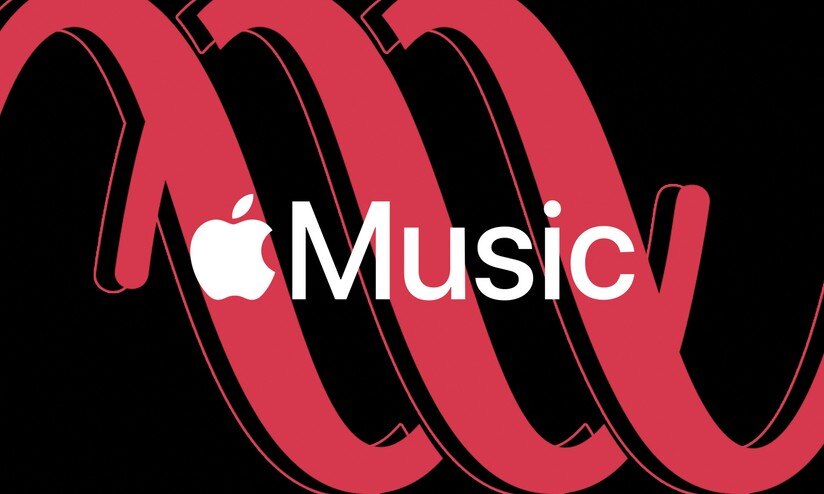 Логотип Apple Music на чёрном фоне с красной 3D графикой инструмента для переноса музыки