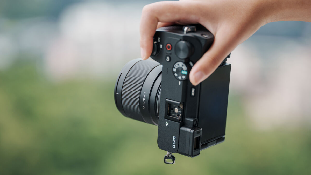 Viltrox представила два сверхширокоугольных объектива Air 5 af 9mm f2.8 air e 08