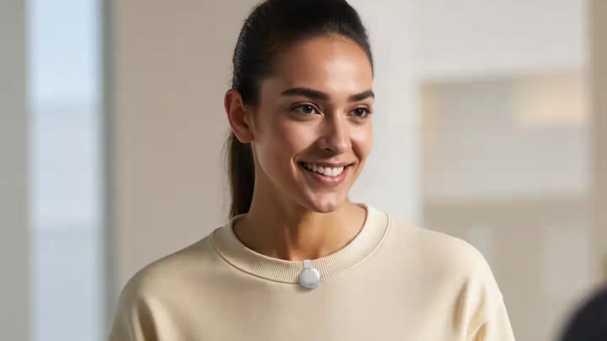 IFA 2025: Anker показала AI-диктофон Soundcore Work размером с монету 2 anker soundcore work1 80eb02.jpg