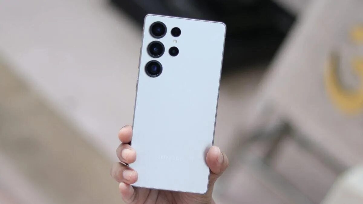 Утечка: Samsung Galaxy S26 Ultra получит более округлый дизайн и встроенные магниты для Qi2 2 galaxy s25 ultra review design 2