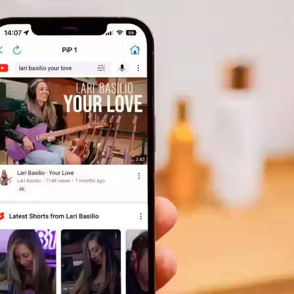 how to play youtube in background iphone 4.jpg