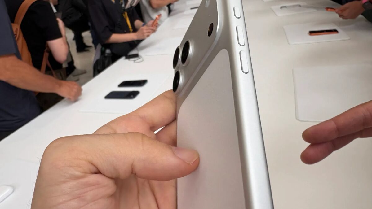 Первый взгляд на iPhone 17 Pro и 17 Pro Max: новый дизайн и процессор A19 Pro 9 img 0150