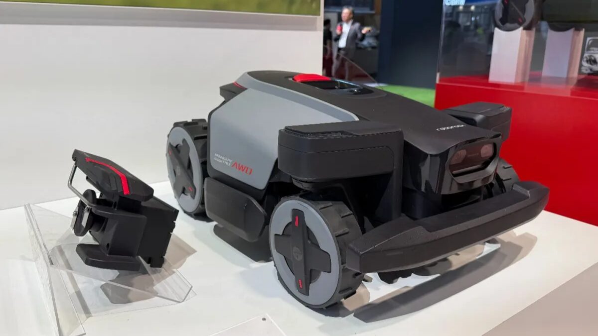 Роботы-газонокосилки Roborock на выставке IFA 2025: первые модели компании