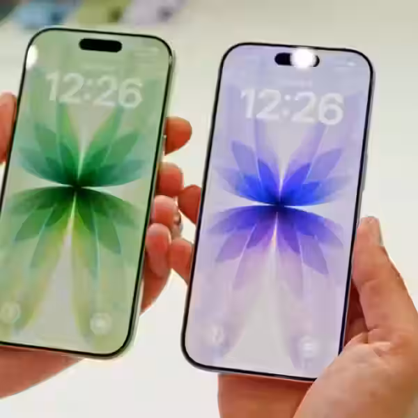 iphone 17 purple and green front.jpg