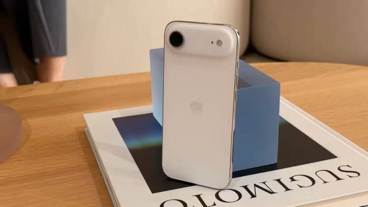 Тим Кук ответил на вопросы о батарее iPhone Air на заводе Corning 1 iphone air0003 1.jpg