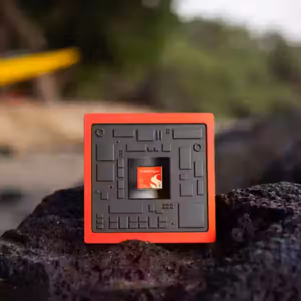 snapdragon2025chipshots 8elitegen5 rocks.jpg