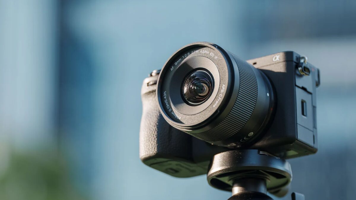 Viltrox представила два сверхширокоугольных объектива Air 8 viltrox af 9mm f2.8 air 1