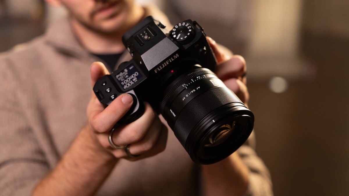 Viltrox представила объектив AF 56mm F1.2 Pro для камер Sony E и Fujifilm X 3 viltrox af 56mm f1.2 pro xf 08
