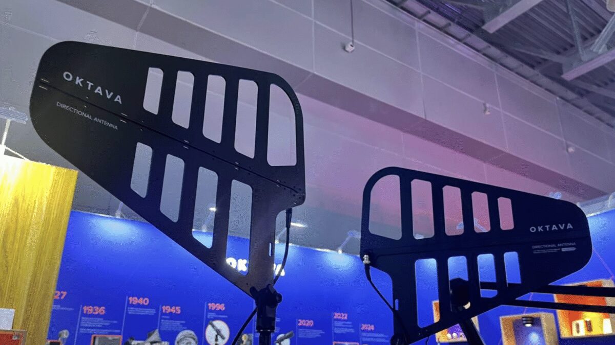 «Октава ДМ» показала новейшие звуковые решения на выставке Light + Audio Tec 2025 7 antenna