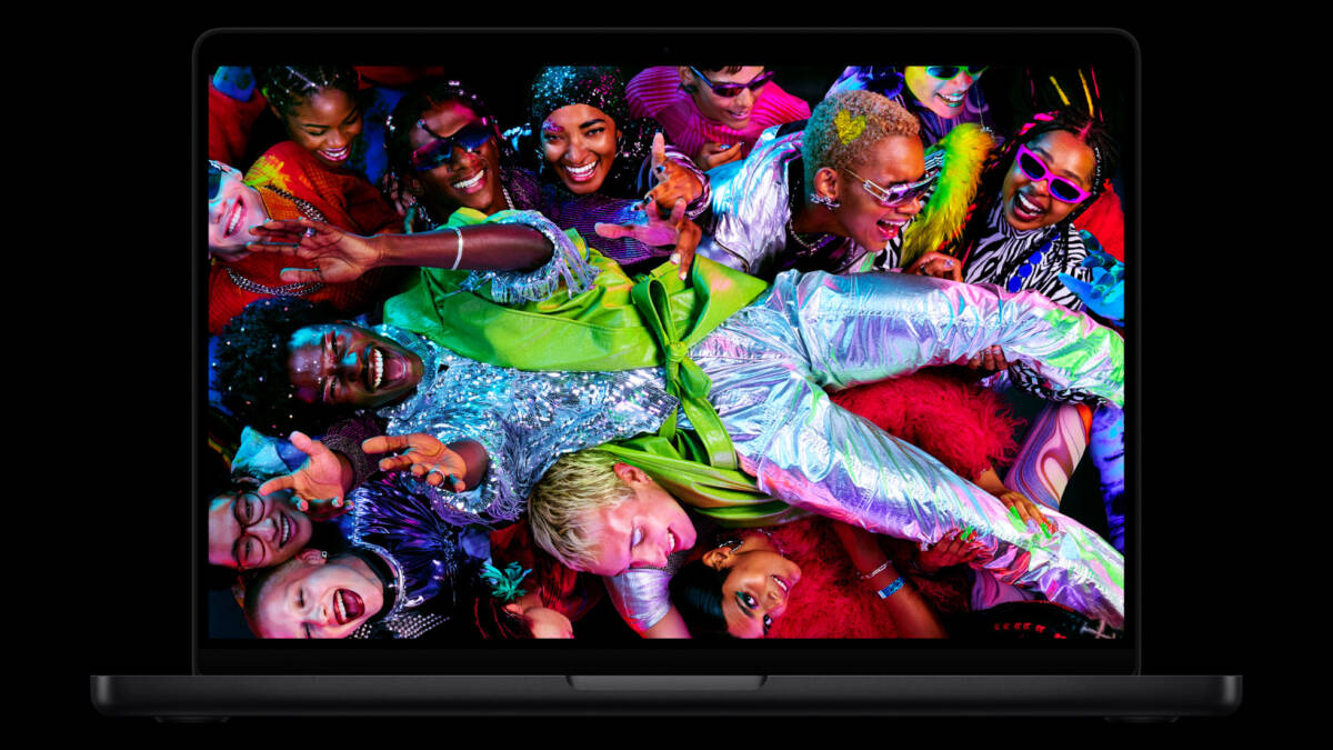 apple macbook pro 14 in liquid retina xdr display