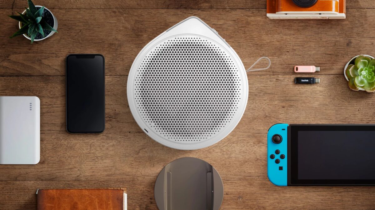 BenQ представила GV32 — компактный потолочный проектор с Google TV и поддержкой Netflix 3 benq gv32 portable ceiling projector 4