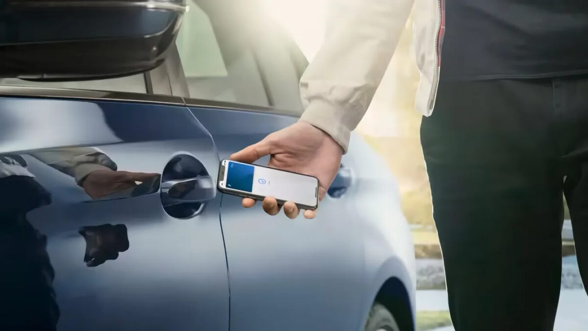 Apple готовит поддержку цифрового ключа для автомобилей GM в приложении Wallet 1 car key interview fi.jpg