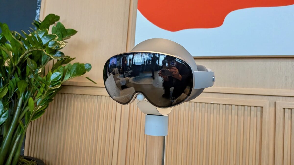 Samsung выпустила гарнитуру Galaxy XR с ИИ Gemini 7 images 1 1