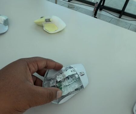 Logitech показал прозрачную версию эргономичной мыши MX Master 4 4