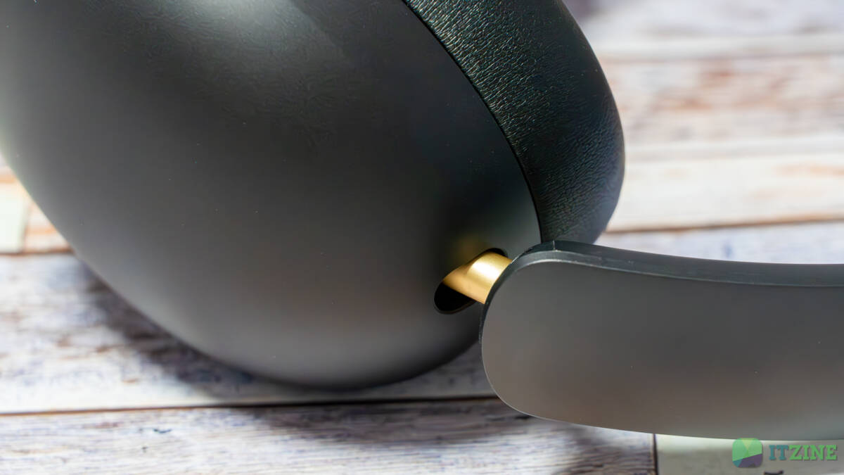 Обзор Ugreen Studio Max 2: ультрабюджетные наушники и 80 часов без подзарядки 30 ugreen studio max2 itzine.ru 06