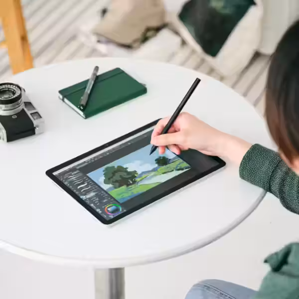 wacommovinkpad in use 2506110485