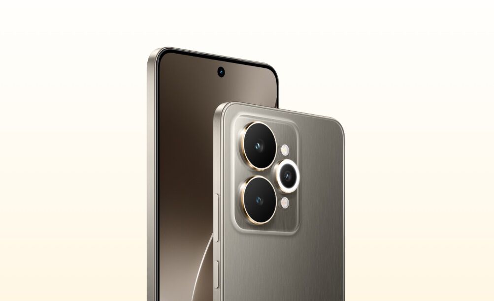 Смартфон Realme с двумя крупными камерами на задней панели в новом дизайне