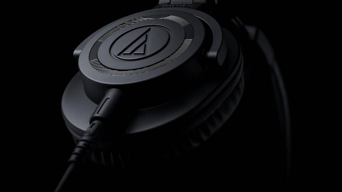 Audio-Technica представила лимитированную серию наушников ATH-M50x ENSO, вдохновлённую японской философией 3 ath m50xenso pr 03 1920x1552 1