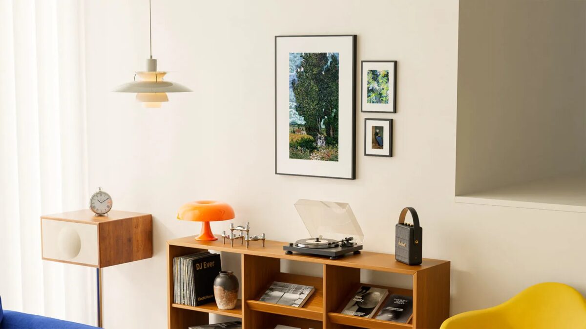 SwitchBot представила умную фоторамку с поддержкой ИИ и дисплеем E-Ink 3 switchbot ai photo frame 1536w 864h.jpg