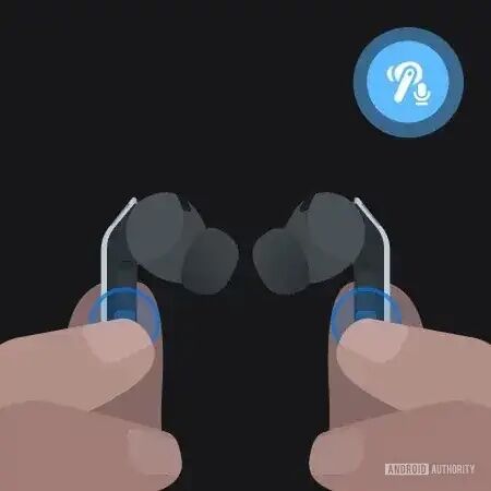 На изображении показаны внутриканальные наушники Galaxy Buds 4 с сенсорным управлением и индикатором соединения