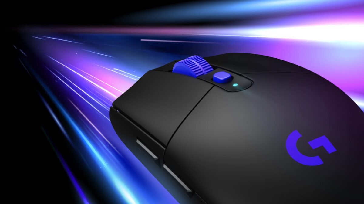 Горизонтальный обзор игровой мыши Logitech G304 X Lightspeed с боковой кнопкой и колесиком прокрутки в центре
