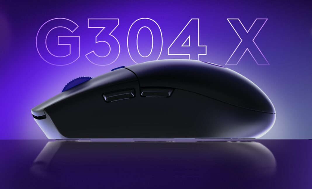 Черная игровая мышь Logitech G304 X Lightspeed сбоку