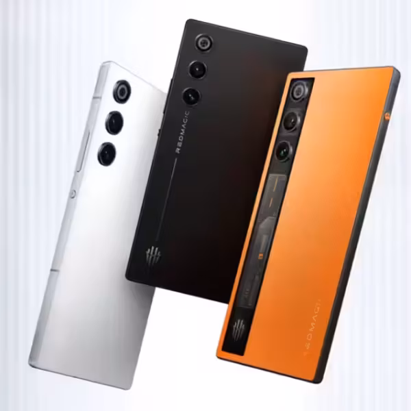 Игровой смартфон Nubia Red Magic 11 Air с тремя камерами на задней панели