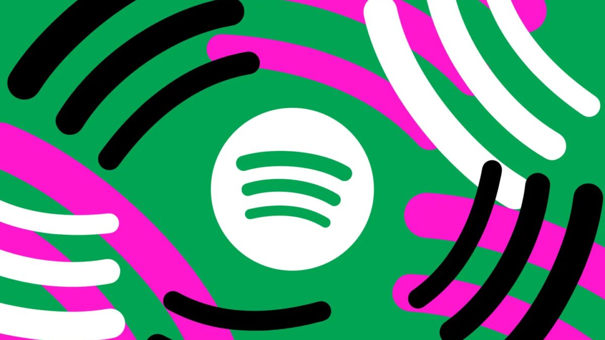Логотип Spotify с зеленой иконкой на фоне в иллюстрации к материалу про AI-плейлисты