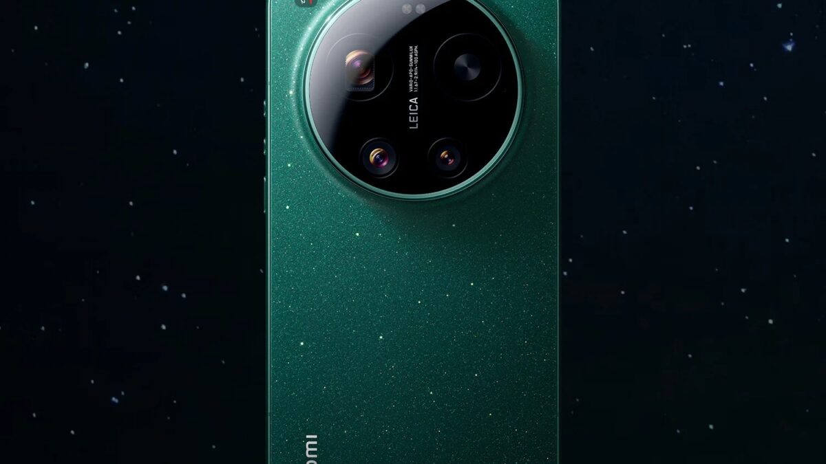 Задняя панель Xiaomi 17 Ultra цвет Starry Green крупным планом